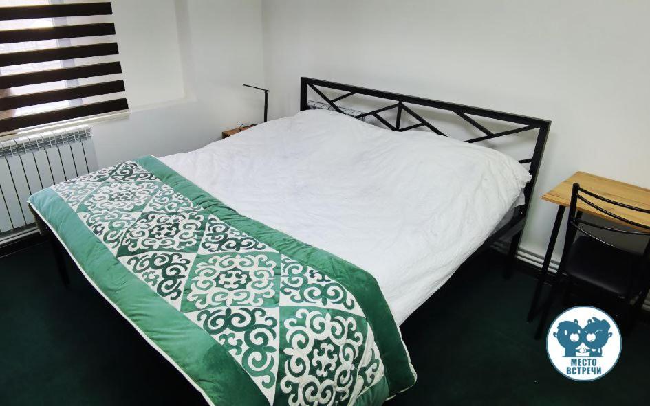 Место Встречи "Guest House Meeting Place" Bishkek Exteriör bild