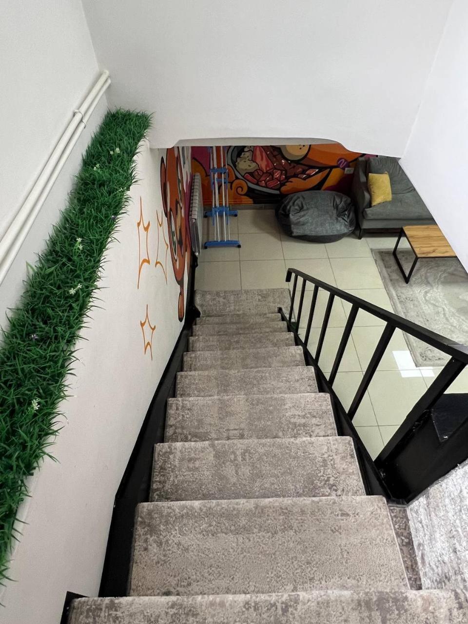 Место Встречи "Guest House Meeting Place" Bishkek Exteriör bild